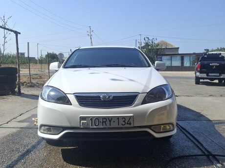 Daewoo Gentra