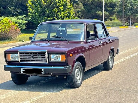 LADA (VAZ) 2107