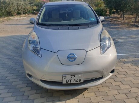 Nissan Leaf 2012