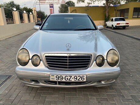 Mercedes E 200 2000