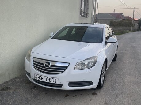 Opel Insignia 2010