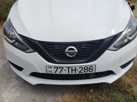 Nissan Sentra 2018