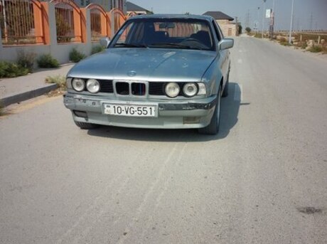 BMW 520