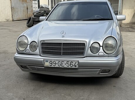 Mercedes E 220 d 1999