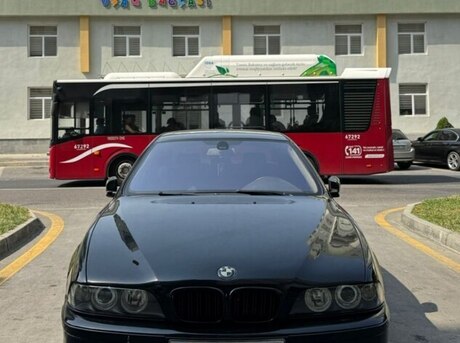 BMW 523 1999