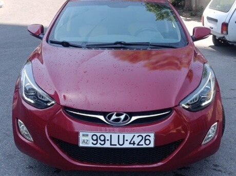 Hyundai Elantra 2012