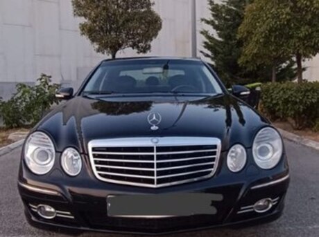 Mercedes E 220