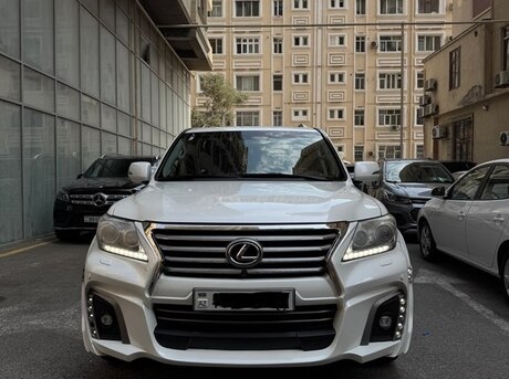Lexus LX 570