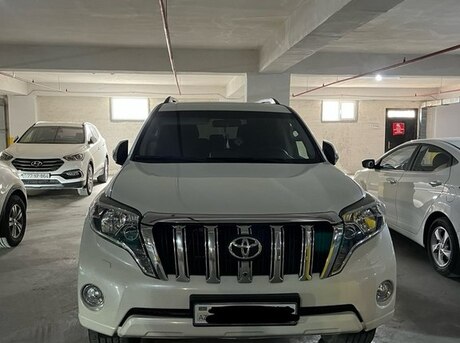 Toyota Land Cruiser Prado 2014