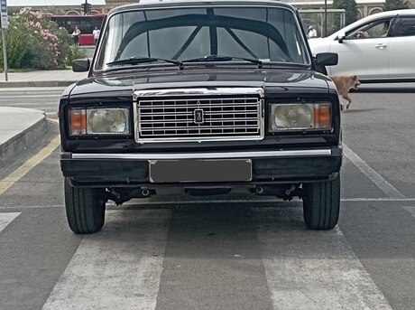 LADA (VAZ) 2107