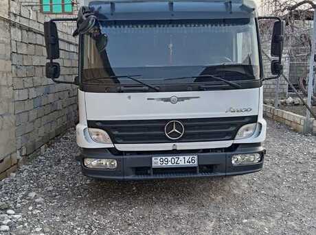 Mercedes Atego 818