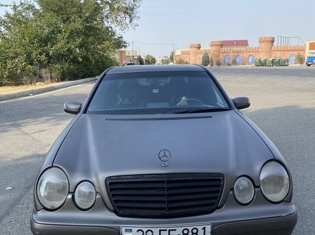 Mercedes E 220 d 1998
