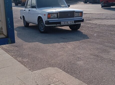 LADA (VAZ) 2107 2005