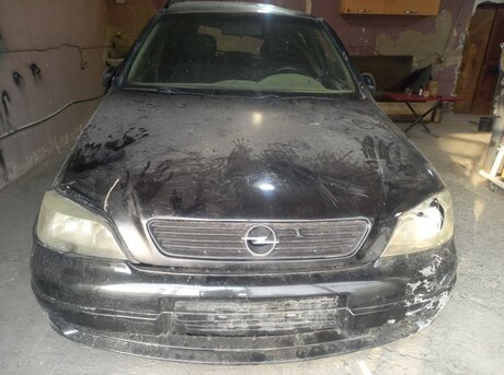 Opel Astra 2000
