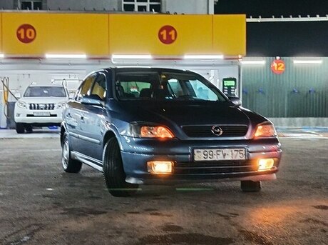 Opel Astra 1998