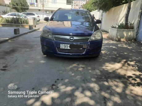 Opel Astra 2009