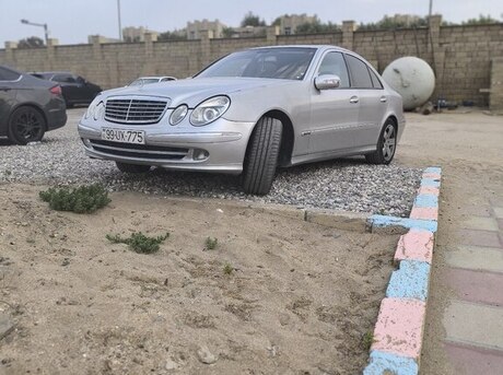 Mercedes E 270 2002