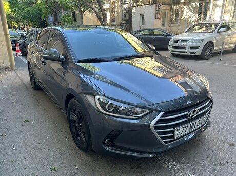 Hyundai Avante 2015