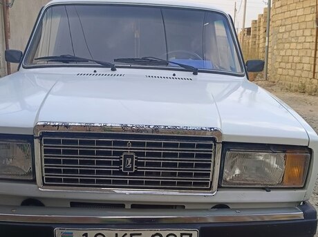 LADA (VAZ) 2107