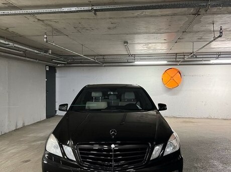 Mercedes E 350 2011