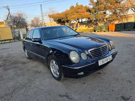 Mercedes E 240 2001