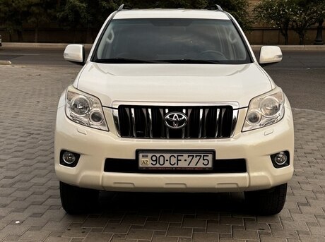 Toyota Land Cruiser Prado 2012