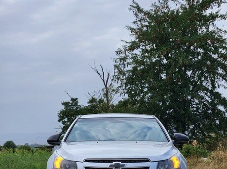 Chevrolet Cruze 2012