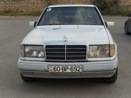 Mercedes E 200 d 1993