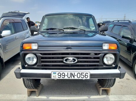 LADA (VAZ) Niva 2015