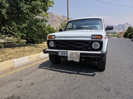 LADA (VAZ) Niva