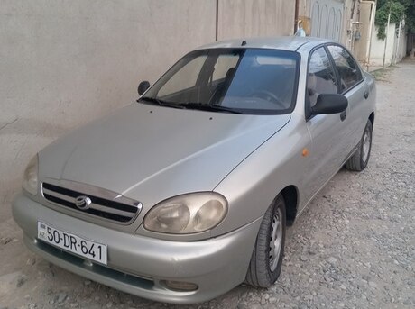 Daewoo Lanos 2010