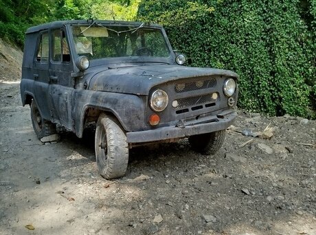 UAZ 469 1989