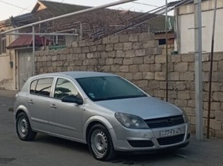 Opel Astra 2004