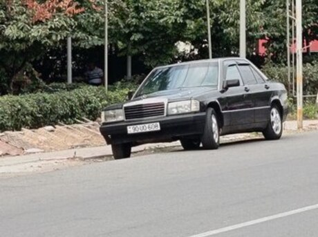 Mercedes 190