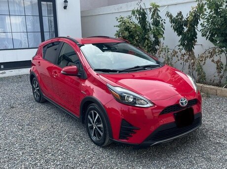Toyota Prius C