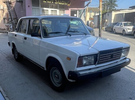 LADA (VAZ) 2107 2010