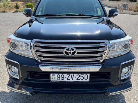 Toyota Land Cruiser 2012