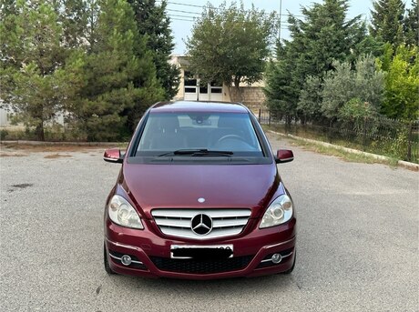 Mercedes B 170 2011