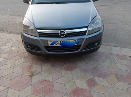 Opel Astra 2005
