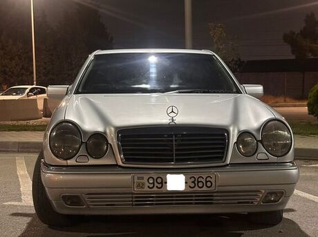 Mercedes E 300 d 1998