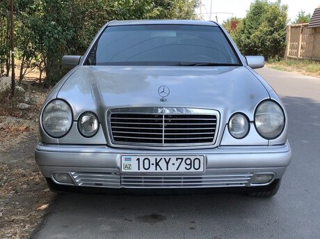 Mercedes E 240 1998