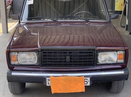 LADA (VAZ) 2107 2001