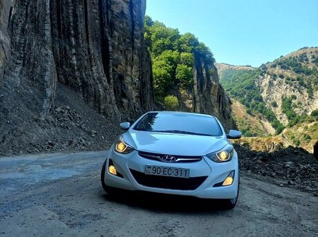 Hyundai Elantra 2014