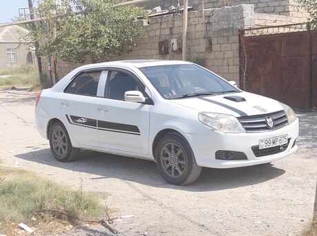 Geely MK 2012
