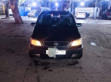 Opel Zafira