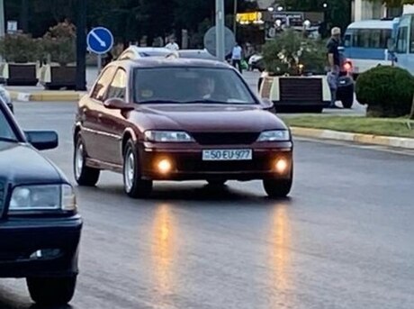 Opel Vectra 1998