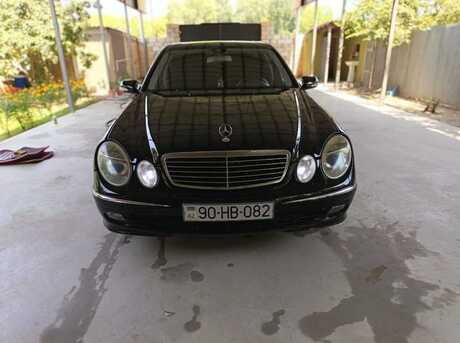 Mercedes E 240 2004