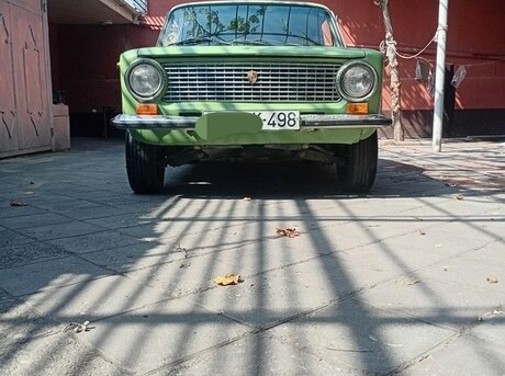 LADA (VAZ) 21011