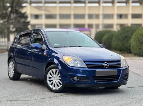 Opel Astra 2005