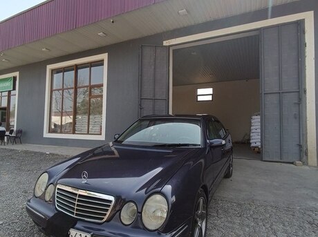 Mercedes E 240 1999